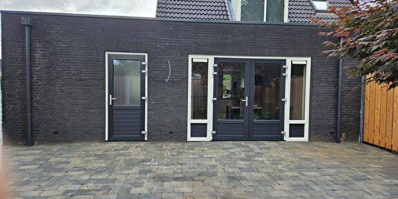 Verbouw garage- aanbouw achter de woning